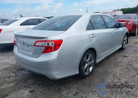 2014 Toyota Camry Se Sport z USA, uszkodzony, nr VIN 4T1BF1FK9EU454507